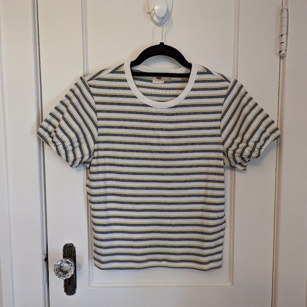 Levi's puff sleeved striped crop t-shirt